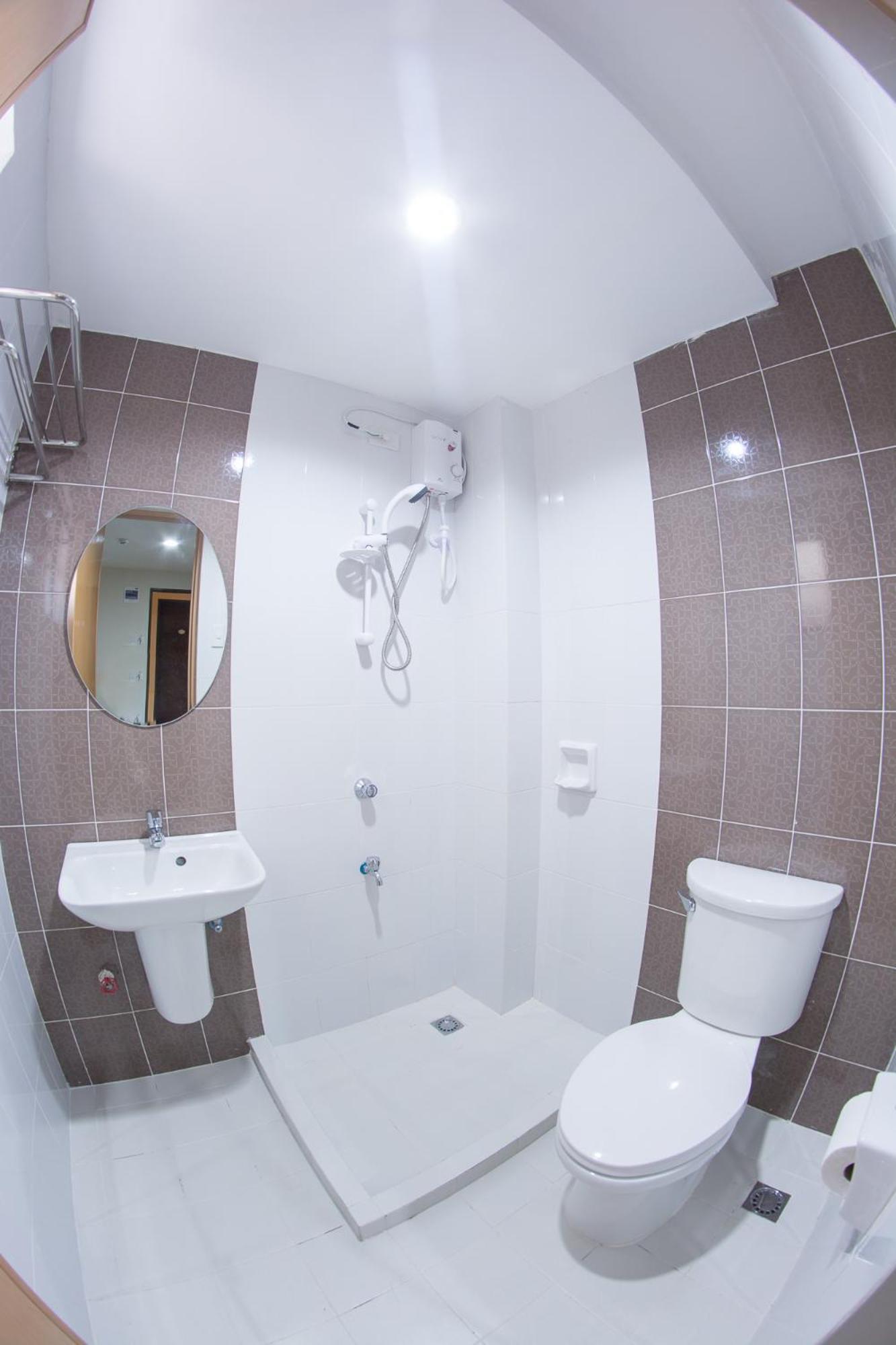 Emerald Suites Cdo Cagayan de Oro Phòng bức ảnh