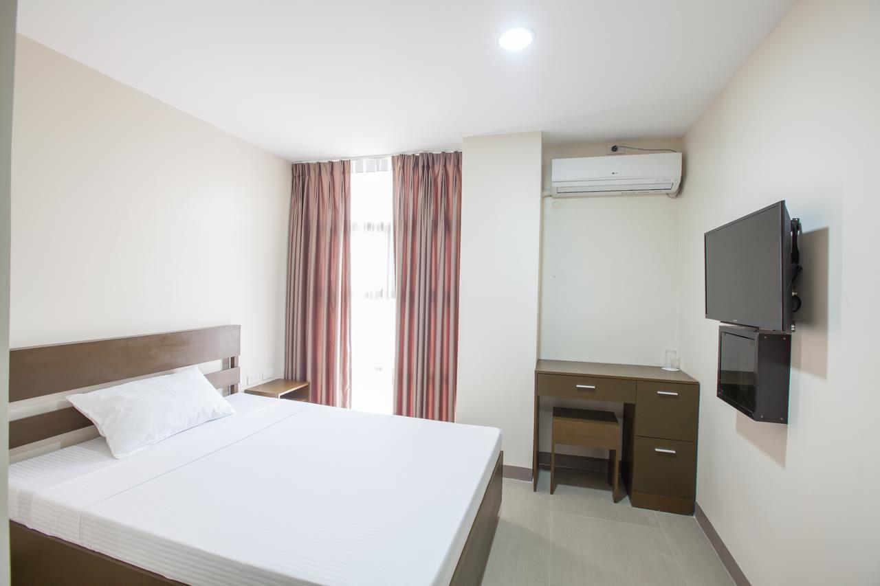 Emerald Suites Cdo Cagayan de Oro Phòng bức ảnh